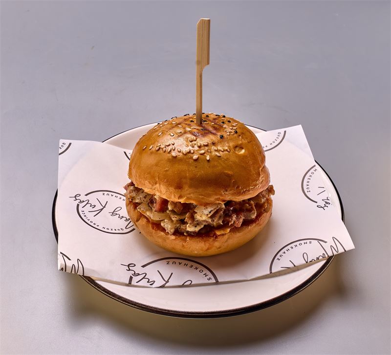 Cheese Steak Bun